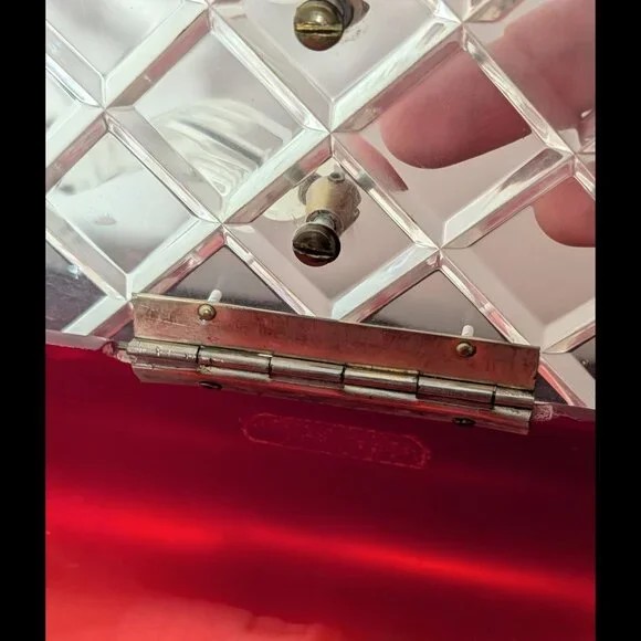Wow FLORIDA HANDBAGS of Miami RED METALLIC & Clear Lucite Purse from the 1950s - Picture 5 of 6